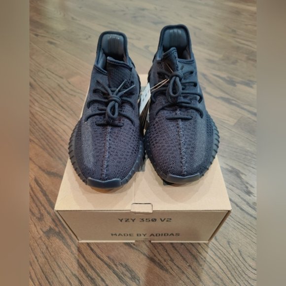 Adidas Yeezy 350 V2 Onyx - Picture 4 of 5